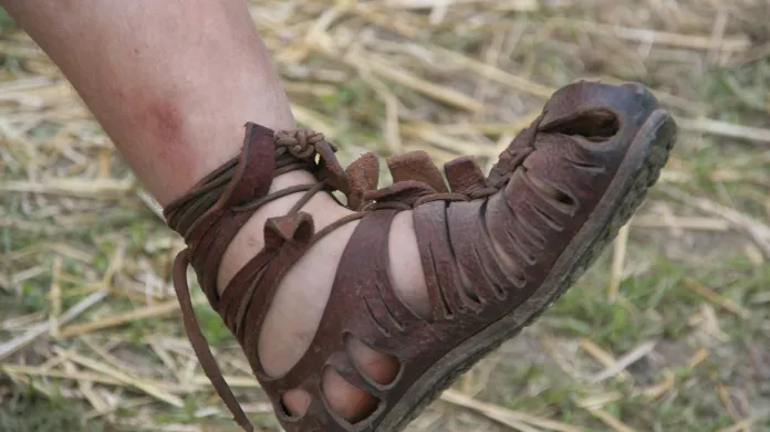Rekonstruovaná podoba římských sandálů