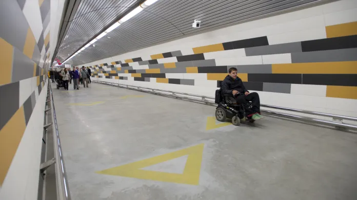 Stanice Anděl je nově bezbariérová