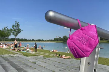 V Česku skokově přibylo případů covidových subvariant BA.4 a BA.5. Tvoří už víc než půlku případů 