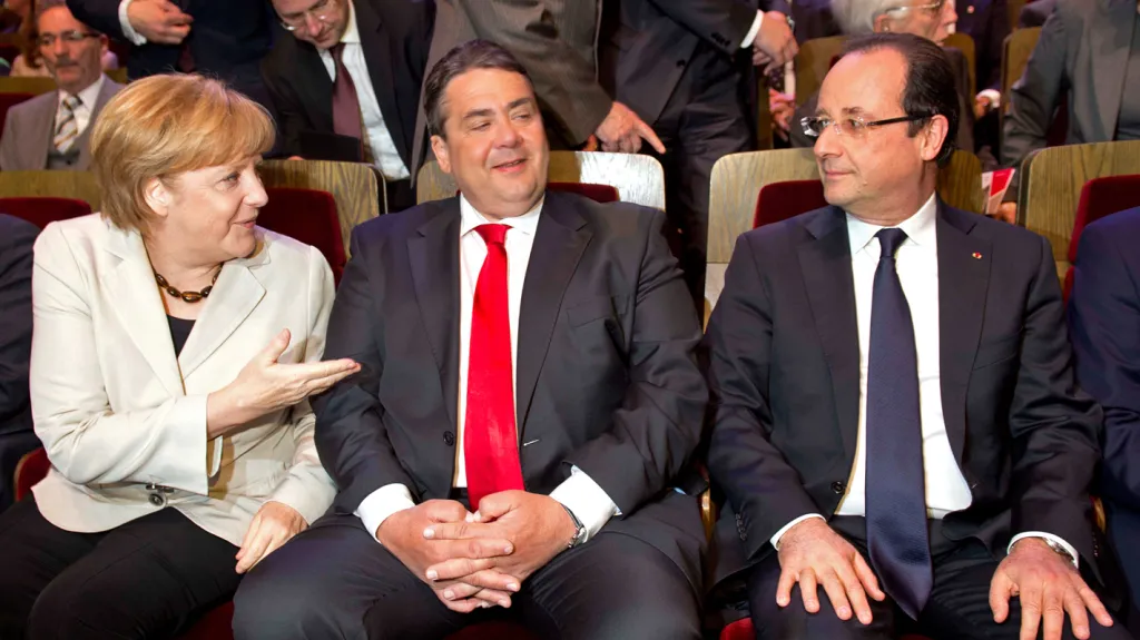 Angela Merkelová, předseda SPD Sigmar Gabiel a François Hollande