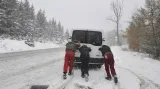 Sněžení komplikuje dopravu