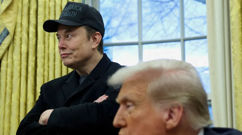 Elon Musk v Oválné pracovně s Donaldem Trumpem