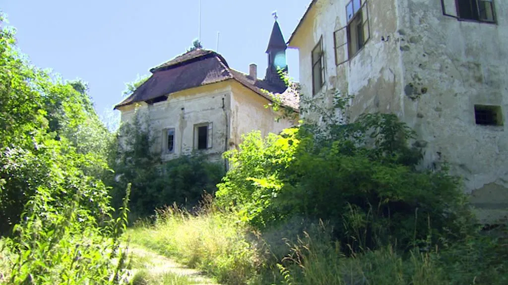 Zámek Poříčí u Boršova nad Vltavou