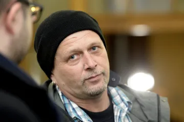 Stát vyplatí anarchistovi Sovovi statisícové odškodné za nezákonné stíhání