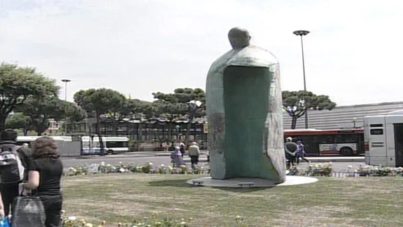 Socha Jana Pavla II.