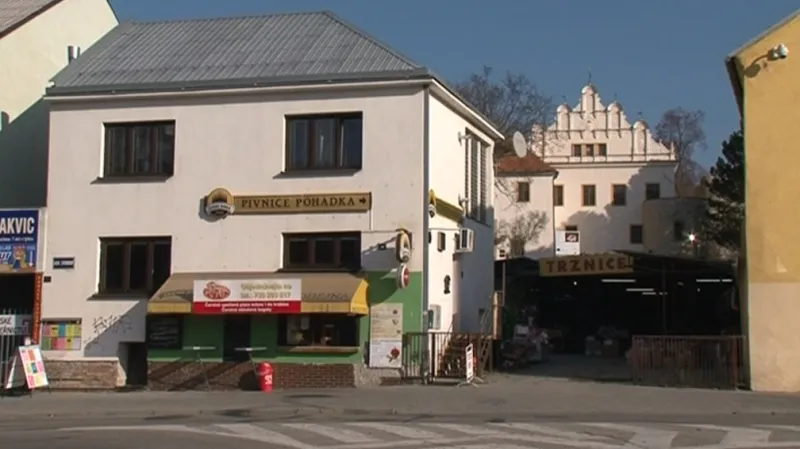 Blanenské radnici vadí, že tržnice ničí výhled na opravený zámek