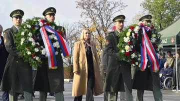 Pietní akt k uctění památky válečných veteránů na pražském Vítkově
