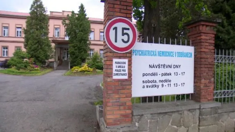 Ministr Němeček poslal do Dobřan kontrolu