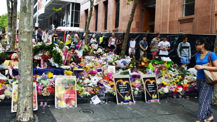 Austrálie truchlí za osm zavražděných dětí