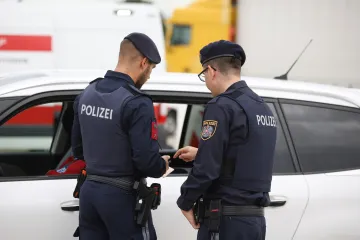 Rakousko prodlužuje kontroly na hranicích se Slovenskem, Maďarskem a Slovinskem
