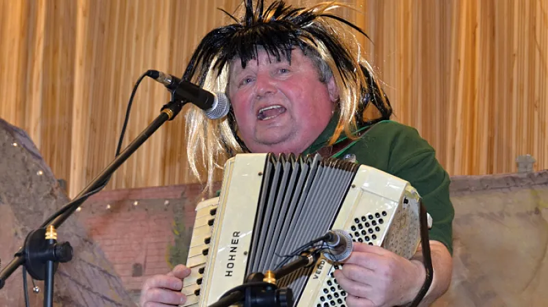 Z "Grupáče harmonikářů" v Čebíně