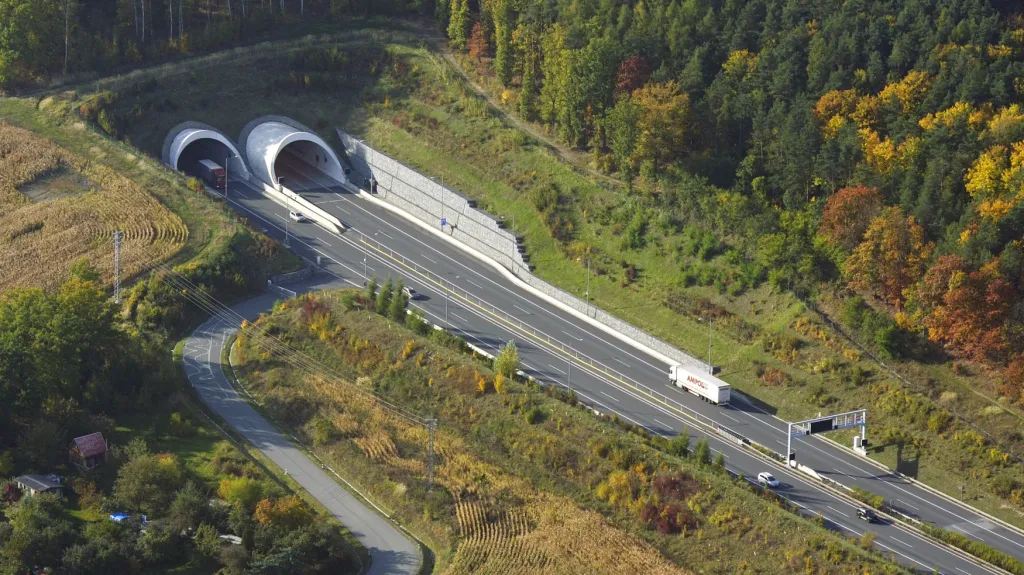 Tunel Valík