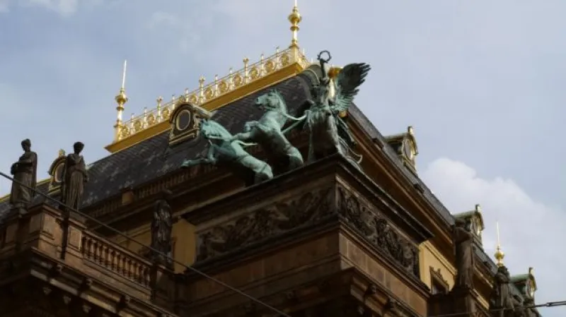 Rozhovor s archivářkou Marií Hradeckou a ředitelem NS Štěpánem Kubištou