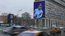 Baner v Moskvě s Alexandrem Ovečkinem k oslavě jeho rekordnímu počtu gólů v NHL