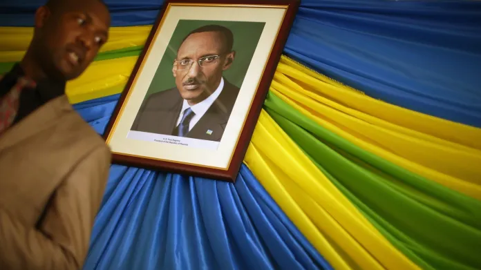 Portrét rwandského prezidenta Paula Kagameho