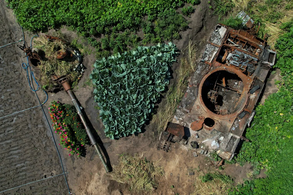 22. července 2022, Velyka Dymerka, Kyjevská oblast, zničený ruský tank