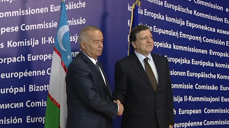 Islam Karimov a José Barroso