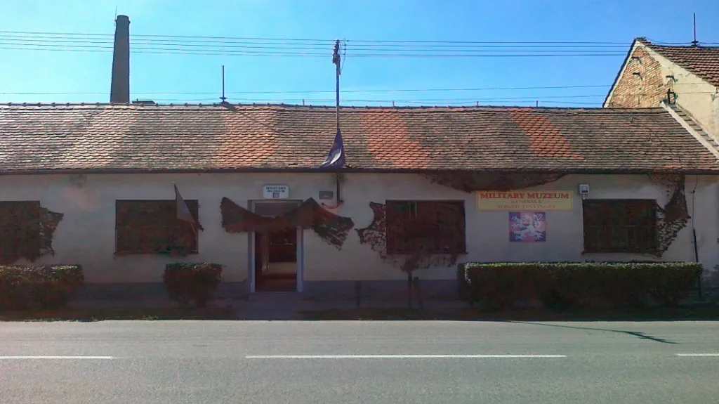 Ve Vlkoši památku slavného rodáka připomíná muzeum