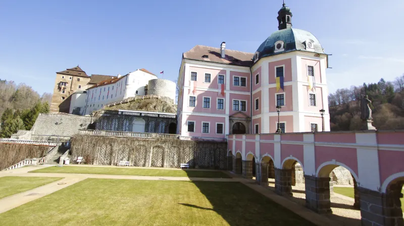 Zámek Bečov nad Teplou na Karlovarsku