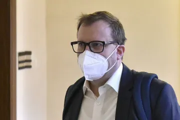 Soud Bartíkovi ve sporu se Zemanem snížil náklady za řízení, které musí zaplatit. Rozsudek potvrdil