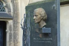 Lidé si připomněli Miladu Horákovou a další oběti totality