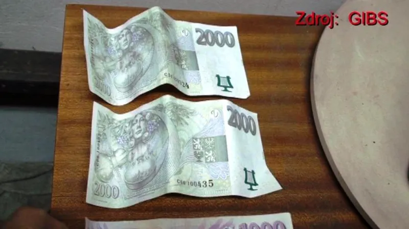 Zadržené peníze za Rathovy fotky