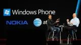 Steve Ballmer a Ryan Seacrest představují Nokiia Lumia 900