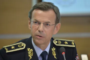 Strůjce reorganizace Laube končí u policie. Bude radit Chovancovi