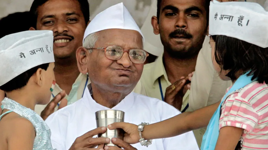 Anna Hazare po ukončení hladovky