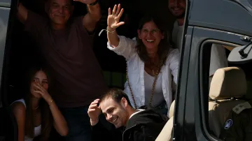 Rukojmí Hamásu se vracejí do Izraele