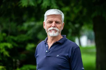 V prvním kole prezidentské volby by nyní vyhrál Pavel, Nerudová posiluje, ukázal model Medianu