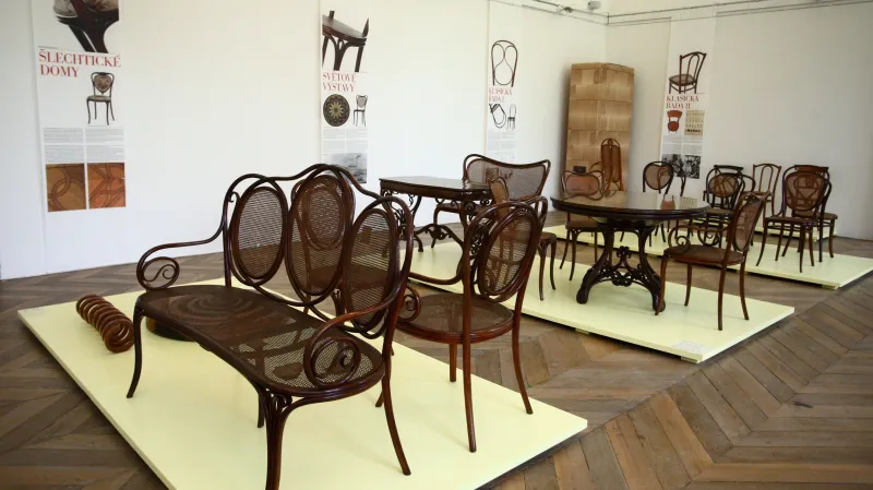 Výstava ohýbaného nábytku TON