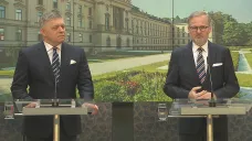 Premiéři Robert Fico a Petr Fiala