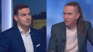 Libor Vondráček (Svobodní, klub SPD) a Ivan Bartoš (Piráti)