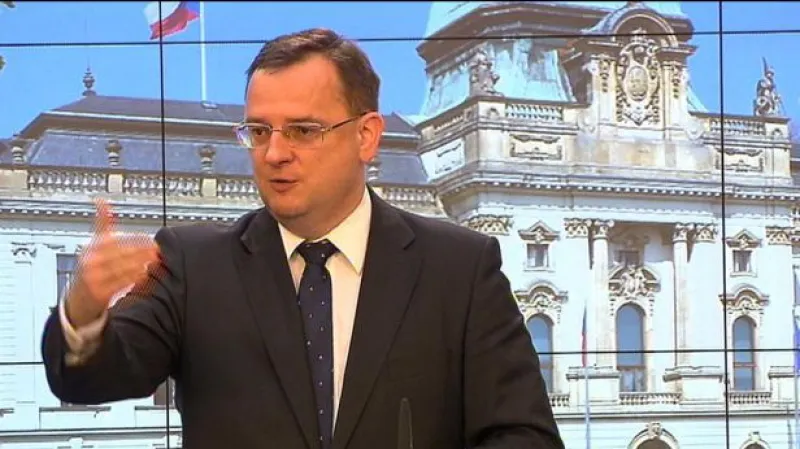 Brífink Petra Nečase k rozpočtu a novelám