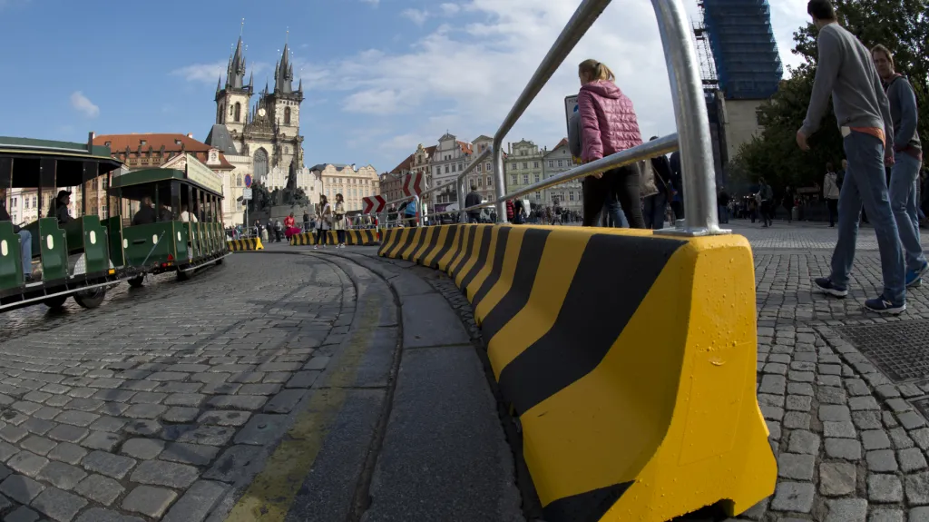 Zátarasy na Staroměstském náměstí v Praze