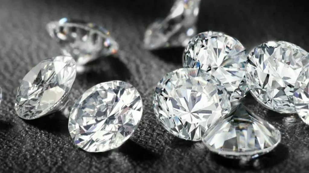 Diamanty