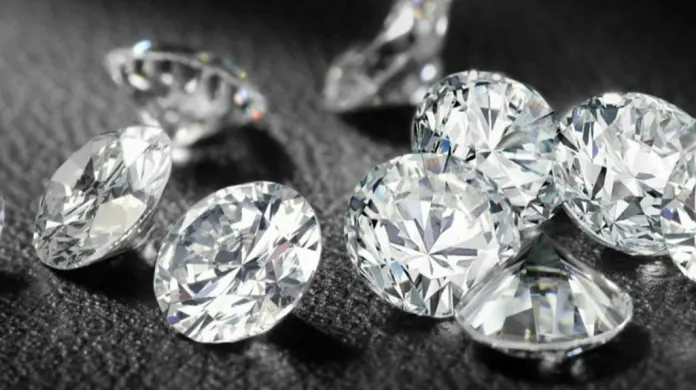 Diamanty