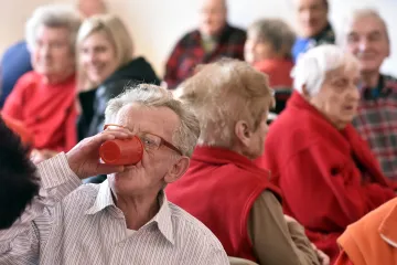 Úklid přírody, sbírka plyšáků nebo čtení seniorům. Děti a mladí lidé rozpoutali obří charitativní akci