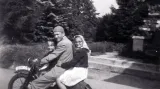 Jan Hlach s dětmi těsně před zatčením (1950)