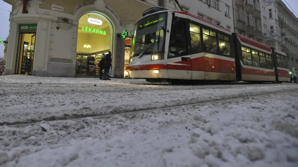 Od listopadu do ledna se prodalo 23 tisíc ročních jízdenek