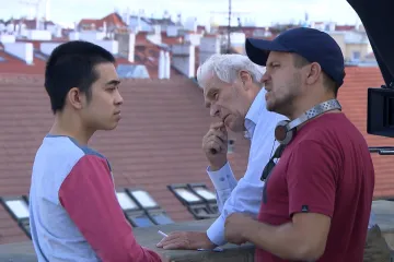 Fungujeme jako v boxu formule 1, říká Jiří Mádl o natáčení Na střeše