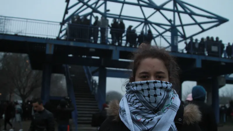 Demonstrace na pařížském předměstí Bobigny