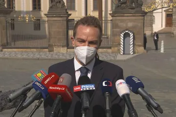 Bartoš hovořil se Zemanem o předčasných volbách, připomněl dřívější postup