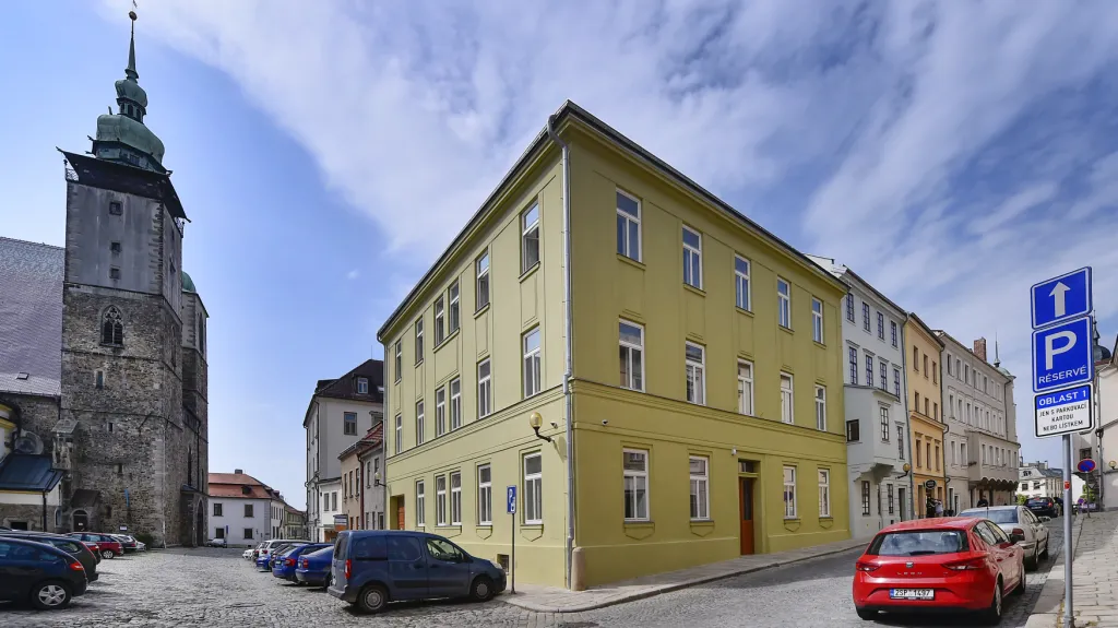 Opravené historické domy v ulici U Mincovny