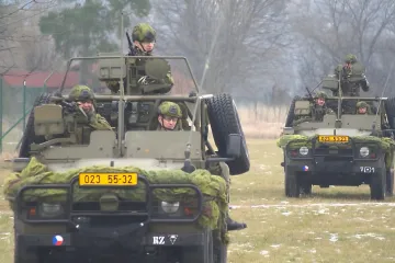 Do Brd se vrátí ostrá střelba z děl, armáda se cvičením počítá od příštího roku