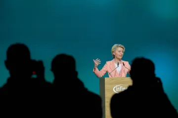 Drážďany jsou digitální maják Evropy, řekla von der Leyenová k rozšíření továrny na čipy