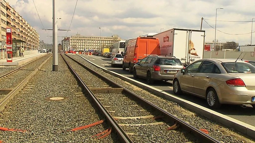 Nové tramvajové koleje