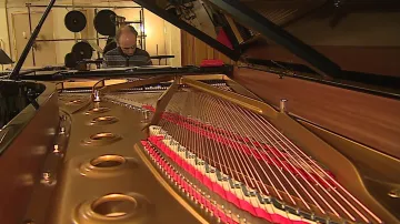 Brněnská filharmonie koupila nový klavír