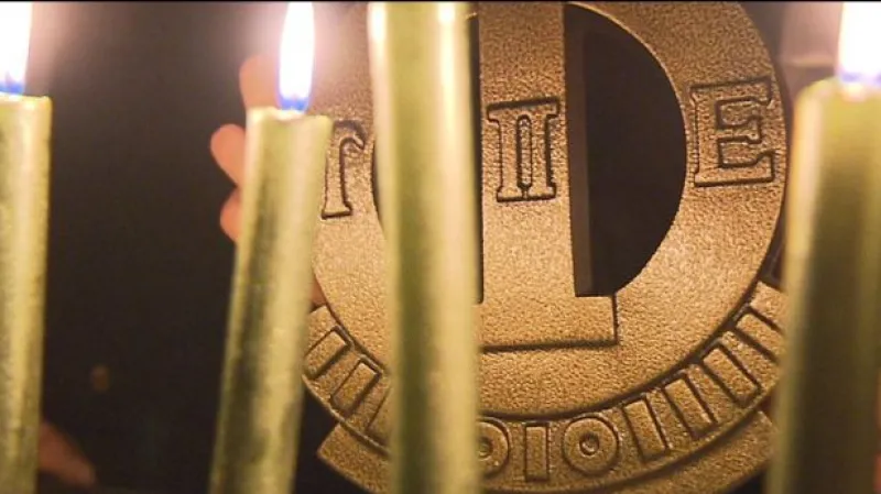 Přijímací rituál nových členů univerzitního spolku UPE